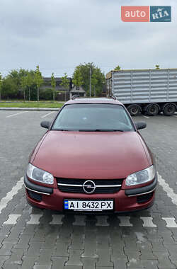 Opel Omega  1996