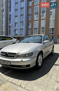 Opel Omega  2001