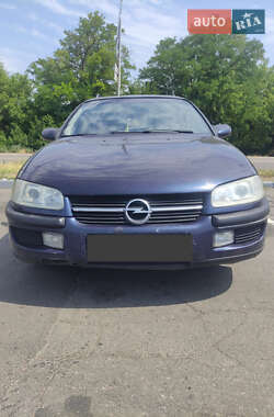 Opel Omega  1996