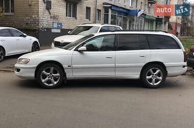 Opel Omega  1998