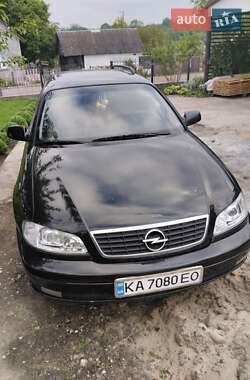 Opel Omega  2003
