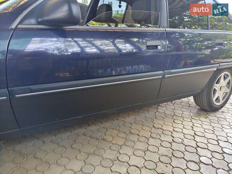 Opel Omega