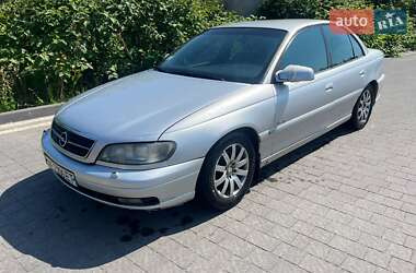 Opel Omega  2003