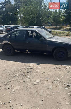 Opel Omega  1990