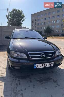 Opel Omega  2003