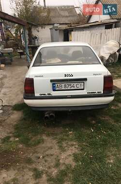 Opel Omega  1990