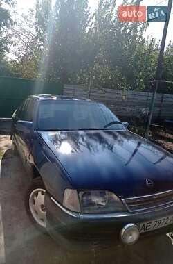 Opel Omega  1992