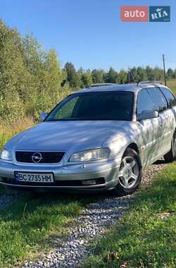 Opel Omega  2002