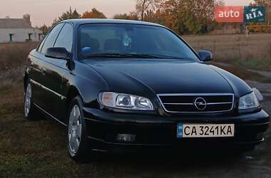 Opel Omega  2003