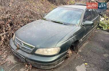 Opel Omega  2000