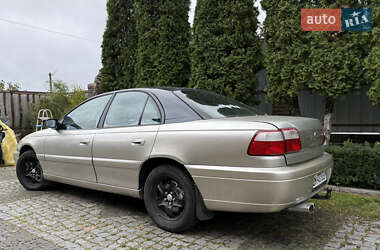 Opel Omega  2001