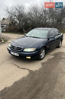 Opel Omega  2002
