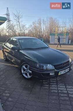 Opel Omega  1996