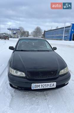 Opel Omega  2000