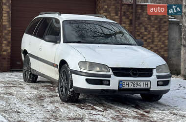 Opel Omega  1995