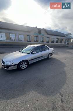 Opel Omega  1995