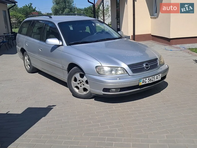 Opel Omega 2002