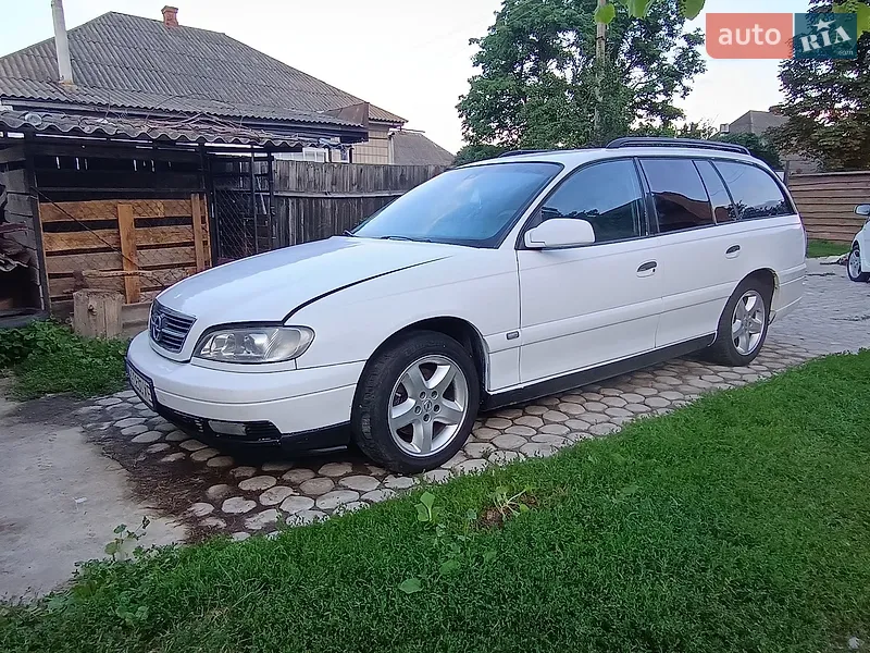 Opel Omega 2003