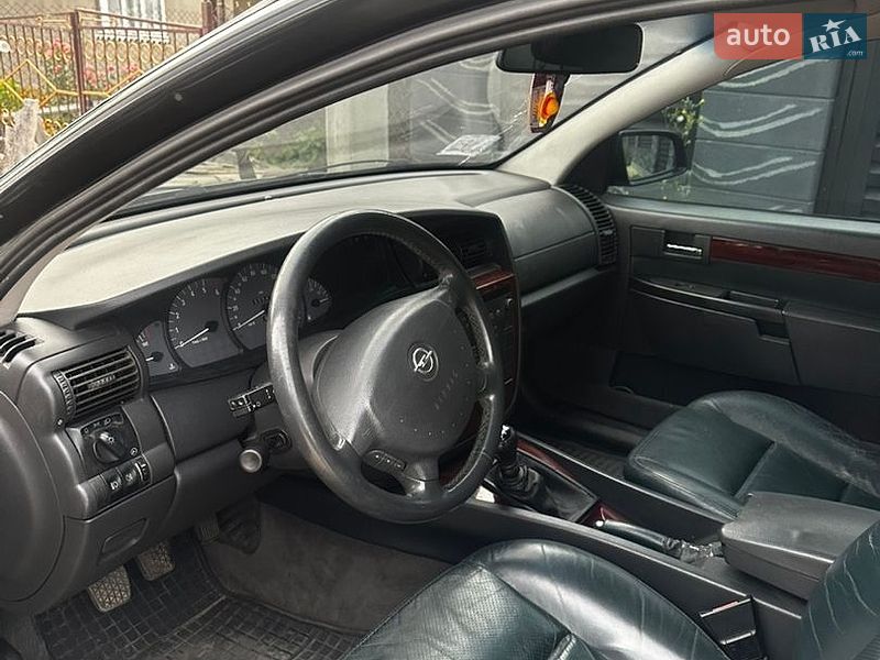Универсал Opel Omega 2002 в Костополе