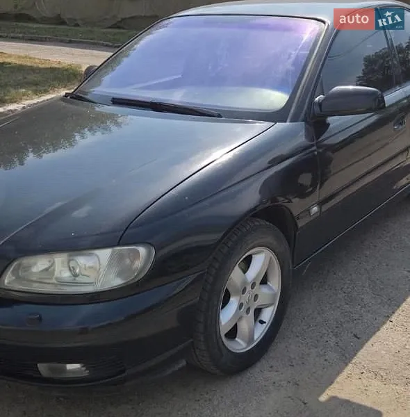Opel Omega 2002