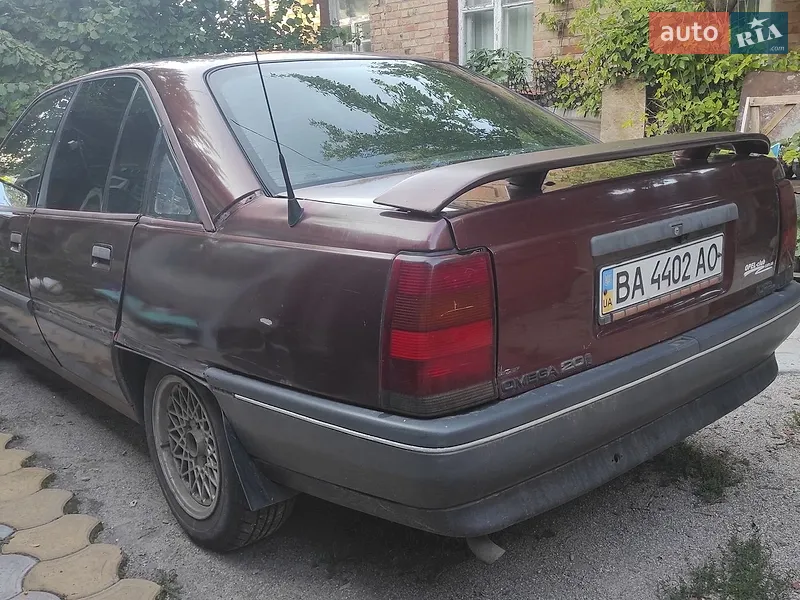 Opel Omega