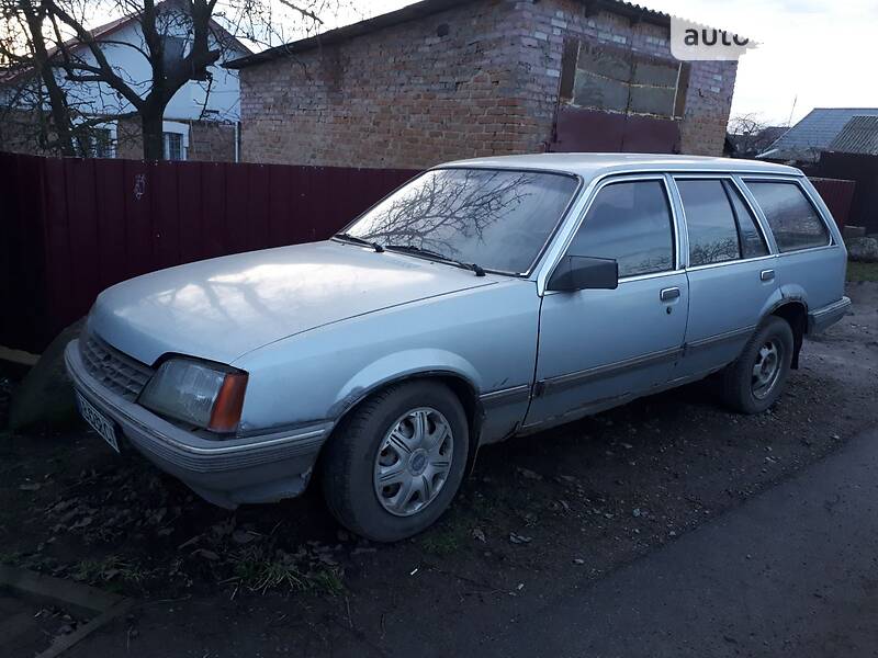 Універсал Opel Rekord