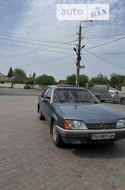 Opel Rekord  1986