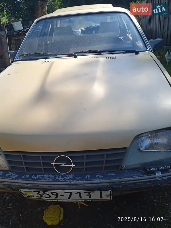 Opel Rekord 1984