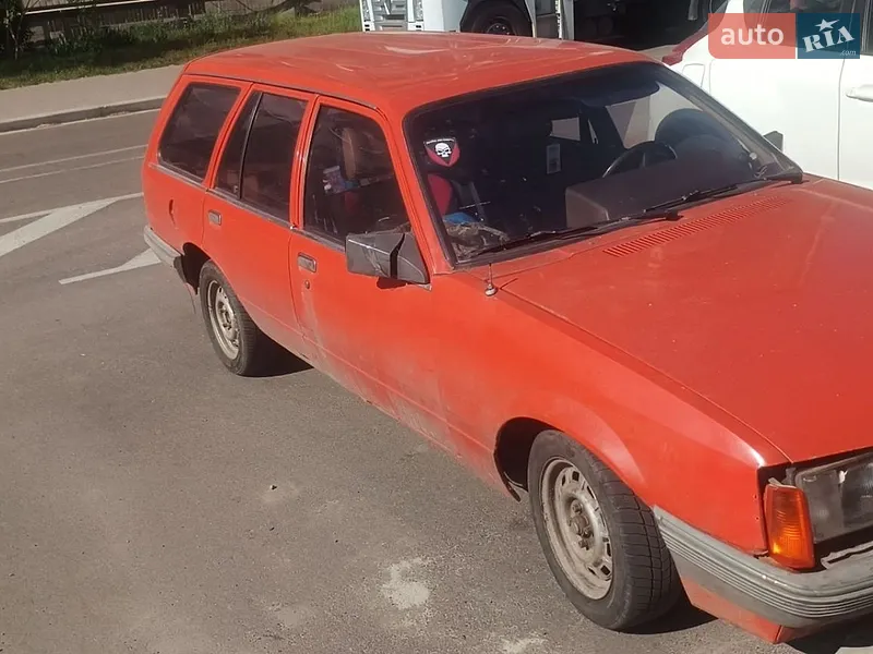 Opel Rekord 1983