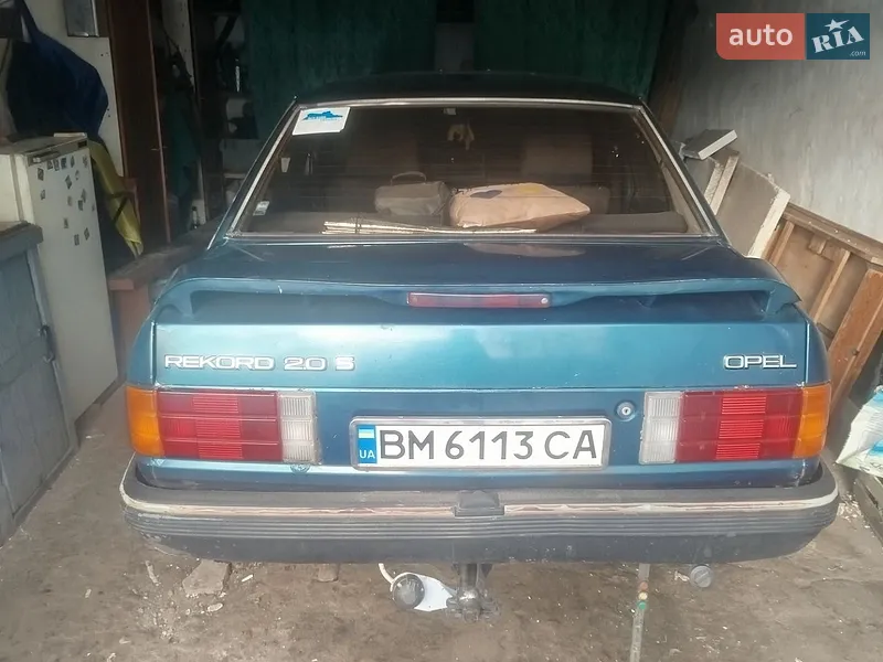 Opel Rekord 1980