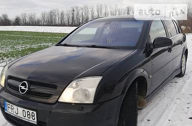 Opel Signum  2004