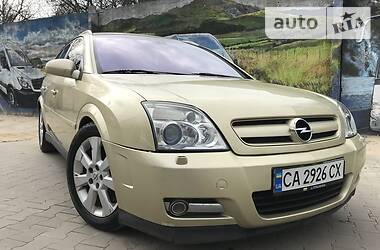 Opel Signum  2003