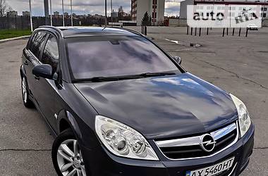 Opel Signum  2005