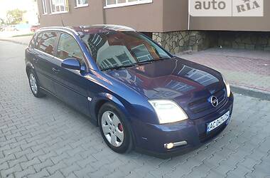 Opel Signum  2003