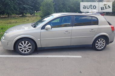 Opel Signum  2005