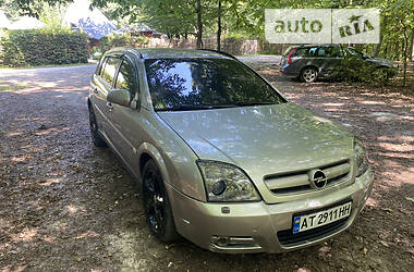 Opel Signum  2003