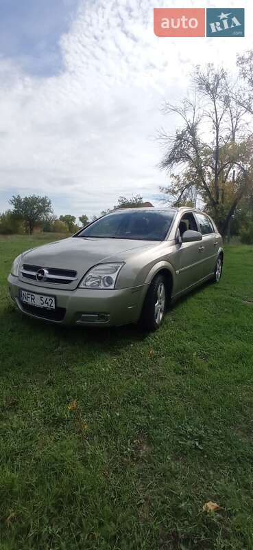 Opel Signum