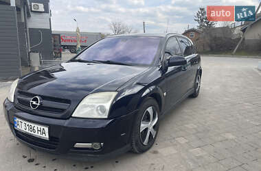 Opel Signum  2003