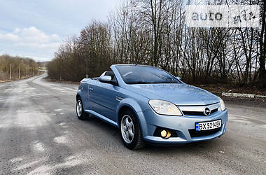 Opel Tigra twin top  2004