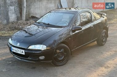 Opel Tigra  2000