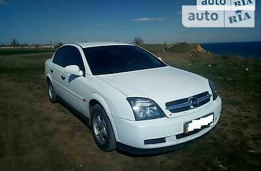 Opel Vectra  2004