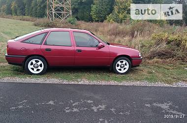 Opel Vectra  1992