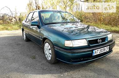 Opel Vectra pooiuug 1995