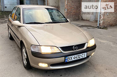 Opel Vectra  1998