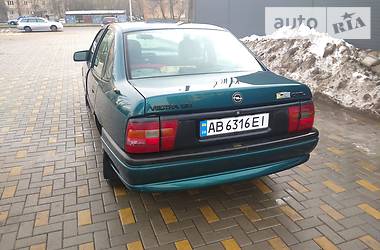 Opel Vectra  1995