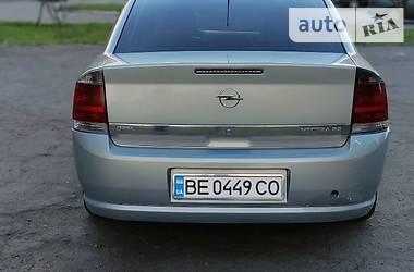 Opel Vectra  2005