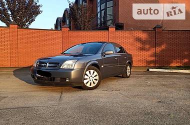 Opel Vectra  2004