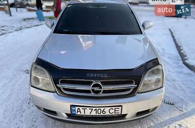 Opel Vectra  2004