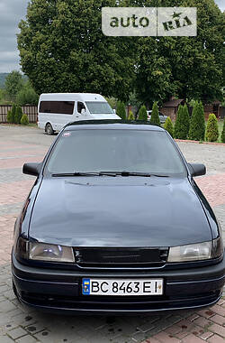 Opel Vectra  1989