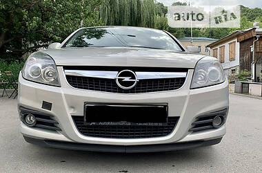 Opel Vectra  2008